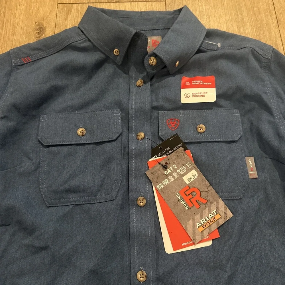 Ariat FR Featherlight Work Shirt Womens Medium Blue Long Sleeve Flame Resistant - Picture 1 of 10